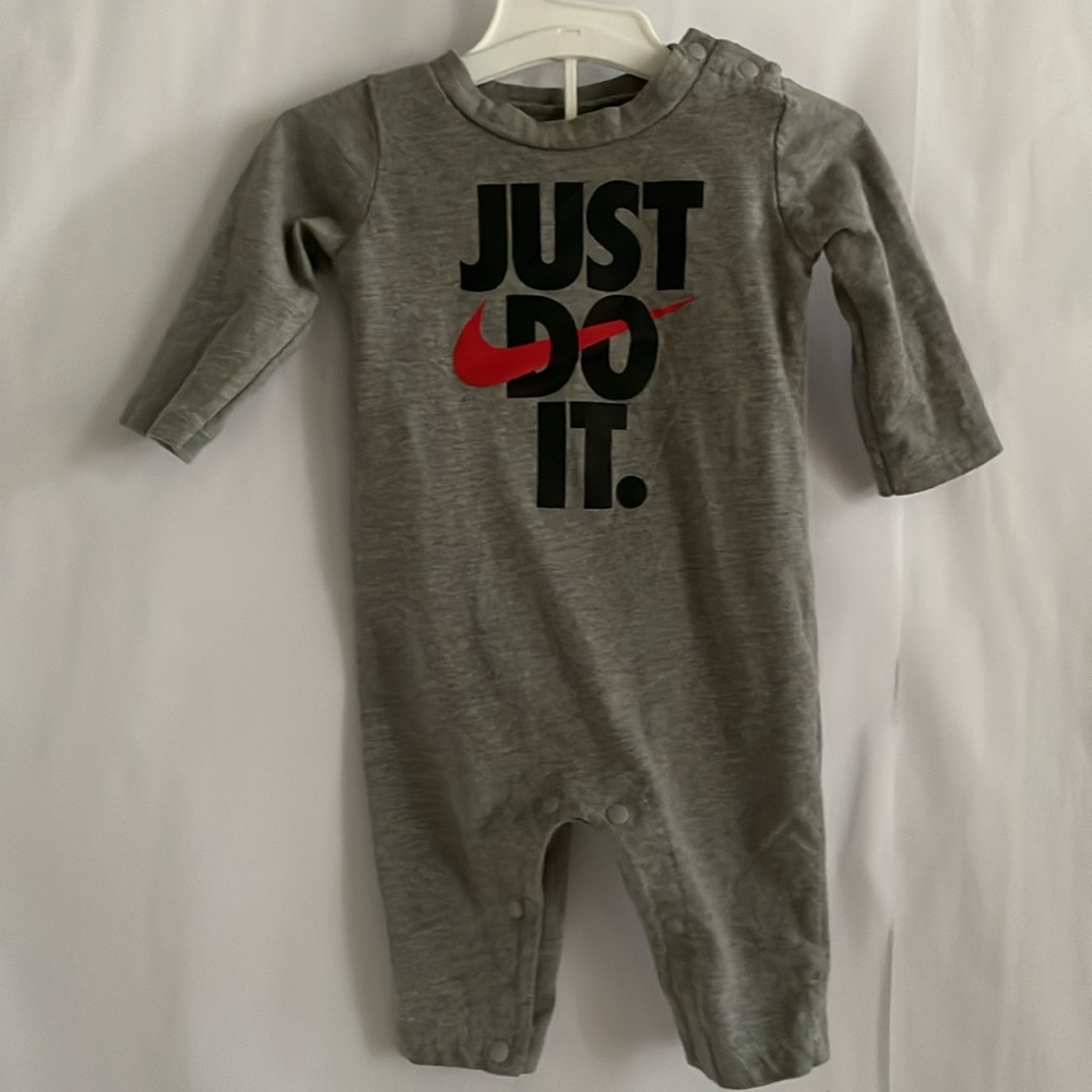Nike Jumpsuit Gray with Red & Black Logo Baby Size 3 Months